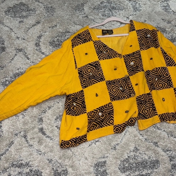 Tbeautoful tribal beaded/Shell Button Cardigan Shirt - Picture 2 of 16
